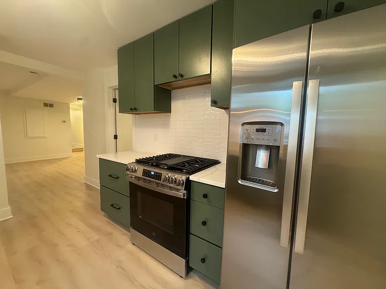 3849 S Packard Ave #C3 — Photo 1