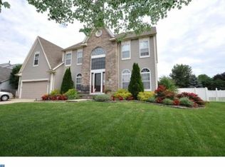 2202 Berwick Dr, Cinnaminson, NJ 08077