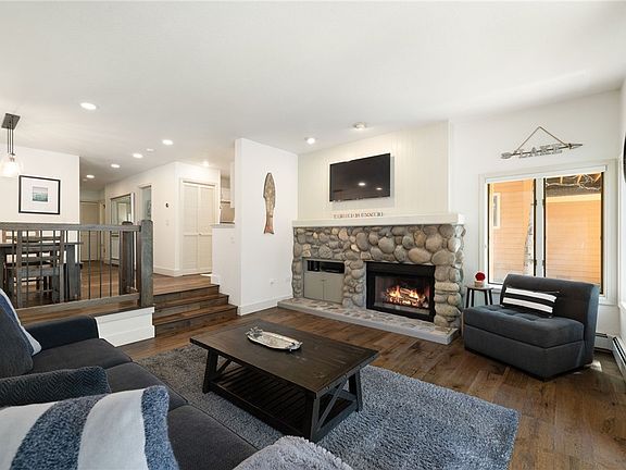 5th image of 120 Village Blvd #153