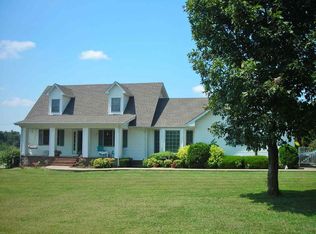 1543 Twin Hill Rd, Mayfield, KY 42066