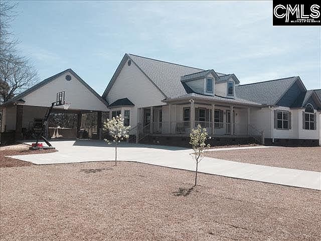1st image of 114 Tucker Dr