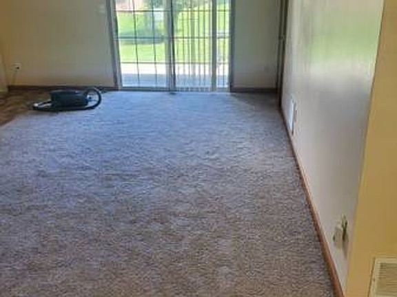 5th image of 4916 Angelia Dr