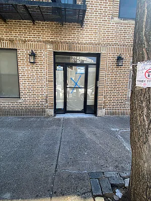 Rented by Compass | media 19