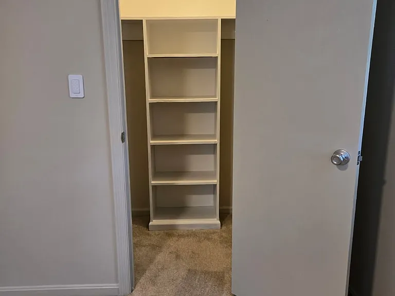 Walk in Closet