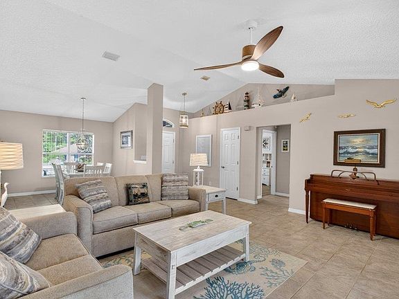 5th image of 639 Aleida Dr