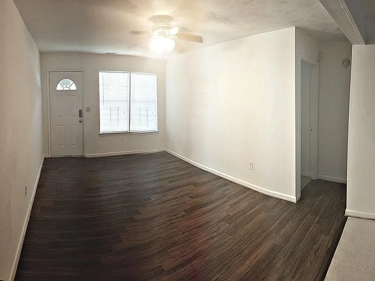 4032 Bluestone Ave #A — Photo 2
