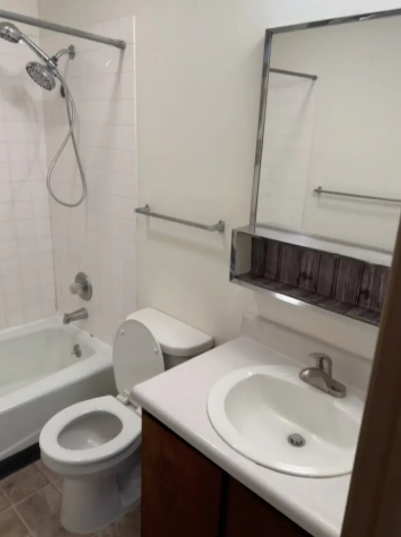 206 S Davis St - 1 — Photo 1