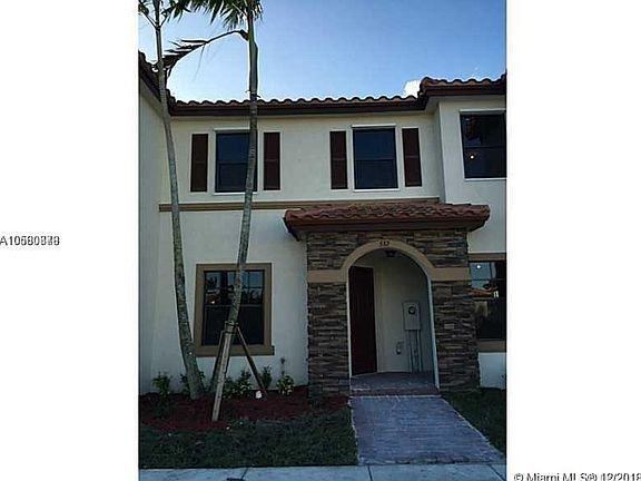 3rd image of 532 SE 32nd Ave #1