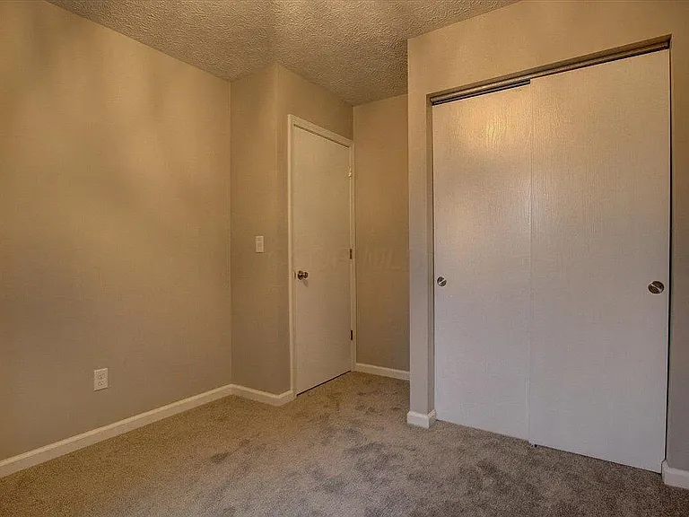 1962 Manley Way — Photo 14