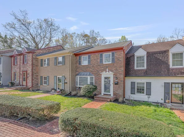 117 Georgetown Grn, Charlottesville, VA 22901