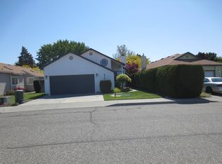 6515 W Kennewick Ct, Kennewick, WA 99336