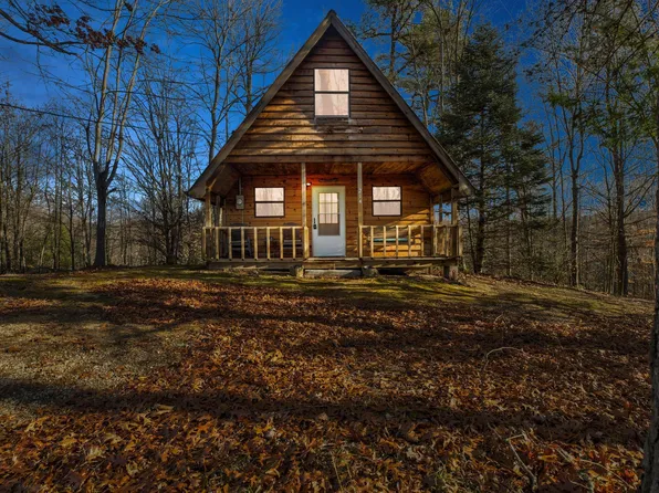 214 Lindsey Ln, Wellington, KY 40387