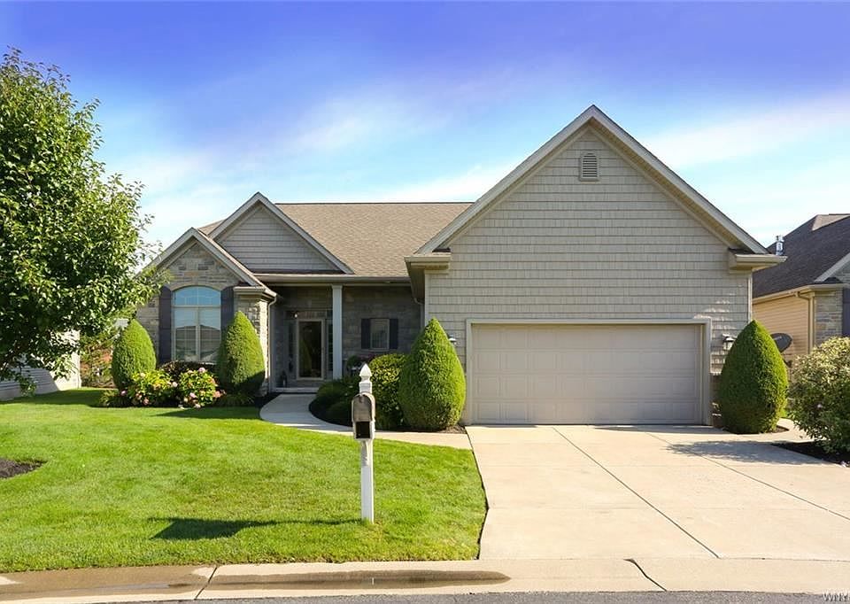 1st image of 21 Hidden Creek Ct