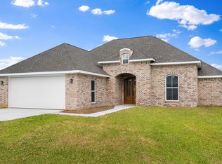 54 Berwick Rd, Petal, MS 39465