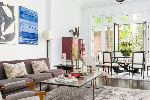 Sold by Pinkwater Select | media 31