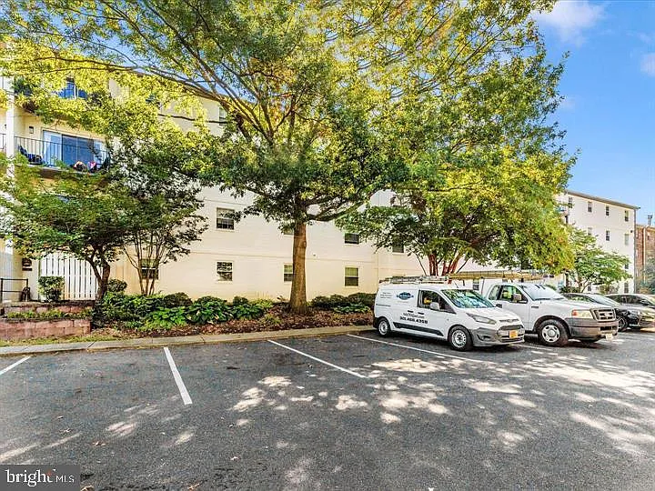 4411 Romlon St #301 — Photo 42