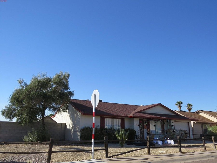 1st image of 1301 W Hononegh Dr