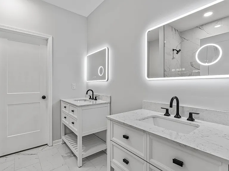 410 Lincolnshire Blvd — Photo 15