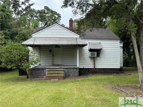 2015 Hawthorne Street, Savannah, GA 31404