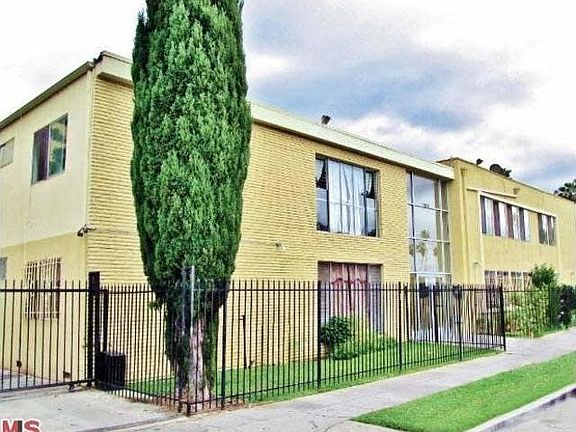 5th image of 1028 N Mariposa Ave APT 105