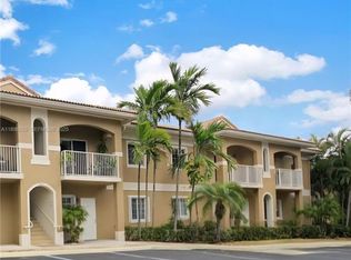 12-4802 Washington St #12, Hollywood, FL 33021