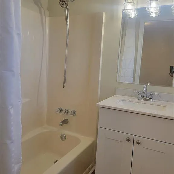 3370 Westbrook Rd — Photo 32