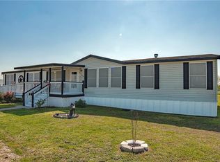 1284 Yellow Rock Rdg, Terrell, TX 75161