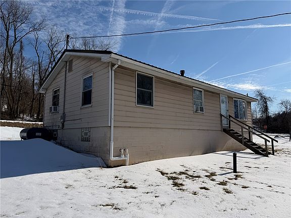 2nd image of 262 Elm Rd S