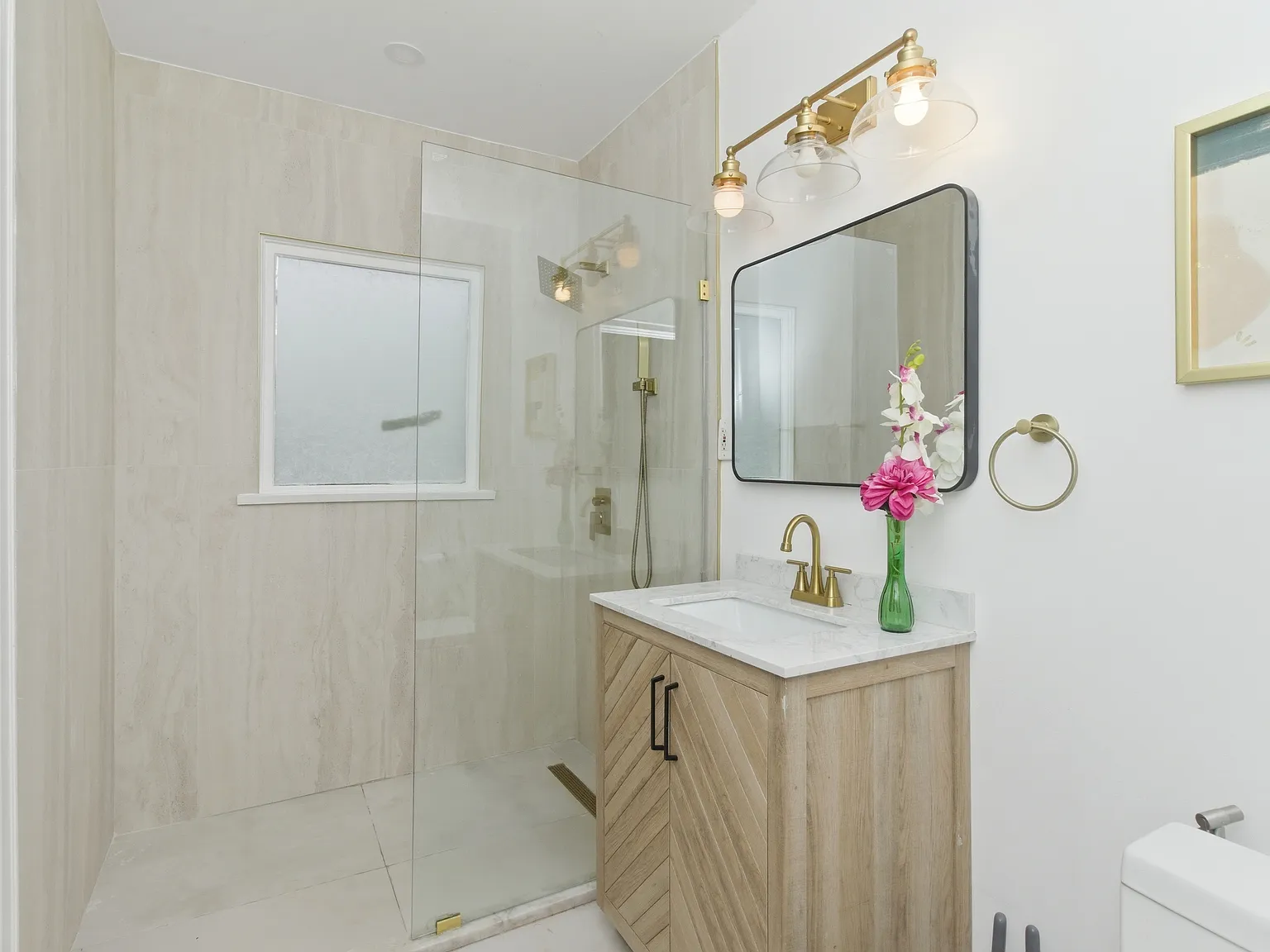 1 bed, 600 sqft, $2,499 — Photo 3