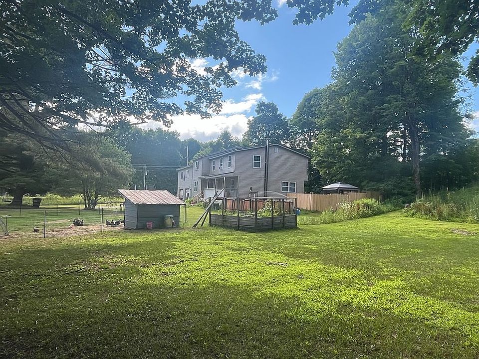 1st image of 7 Butternut Ridge Rd