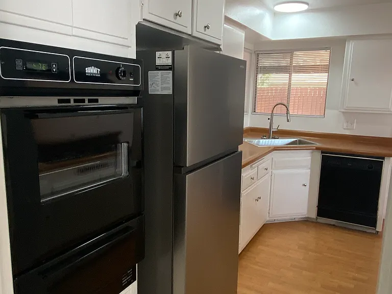 3871 N Golden Ave — Photo 10