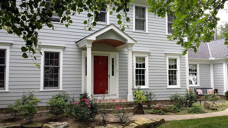 1st image of 2204 Olde Farm Ln
