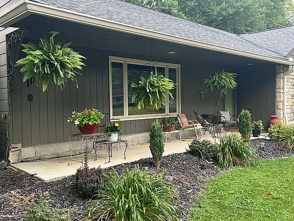 Front Porch / New