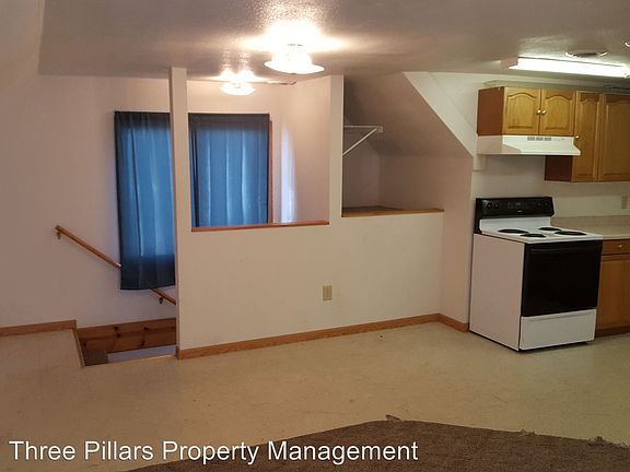 5th image of 407 W Main St