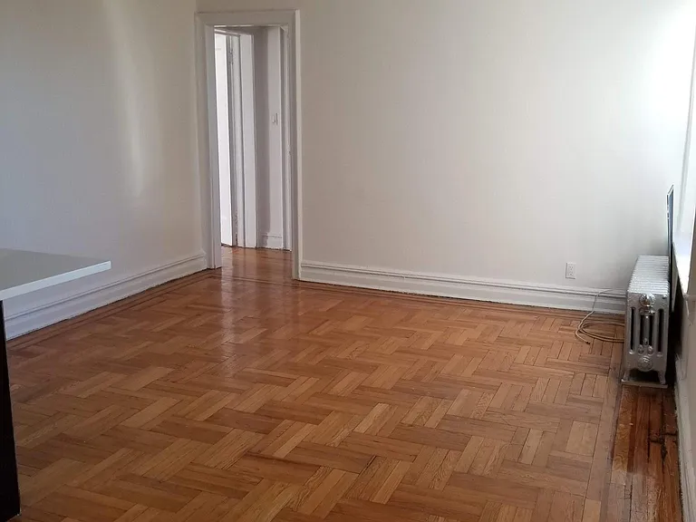 3026 Brighton 14th St #6E — Photo 2