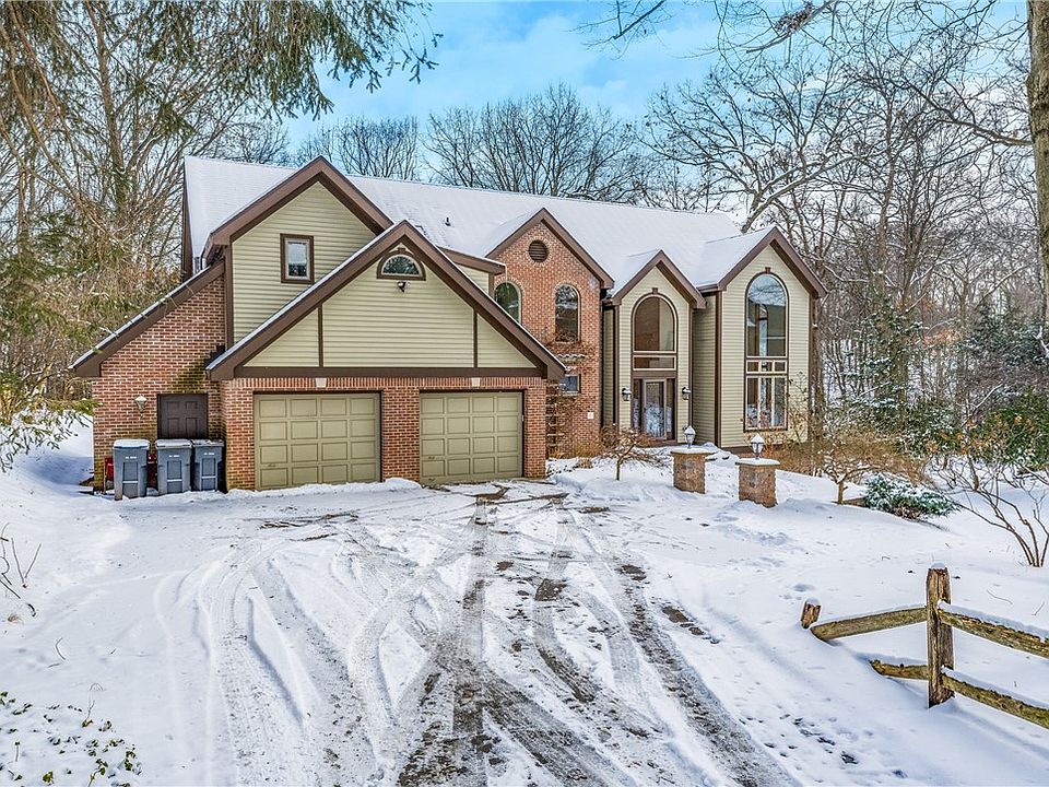 1st image of 227 Ash Ct