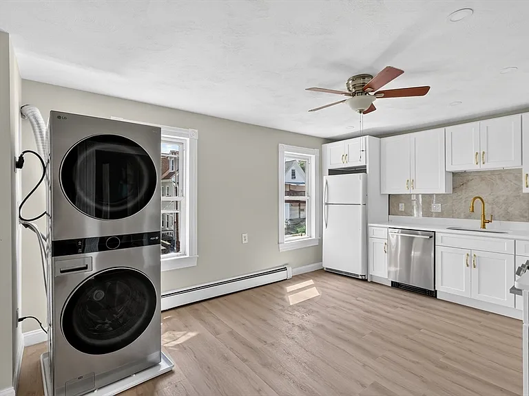 18 Otis St #2 — Photo 22