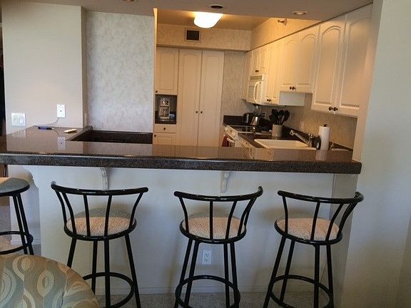 5th image of 1820 Avenida Del Mundo Unit 310