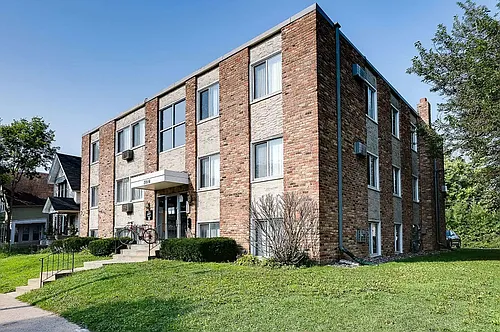 3016 Grand Avenue S. Photo 1