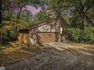 175 Spring Dr, Roswell, GA 30075