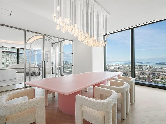 5th image of 1 Dalton St APT 5802