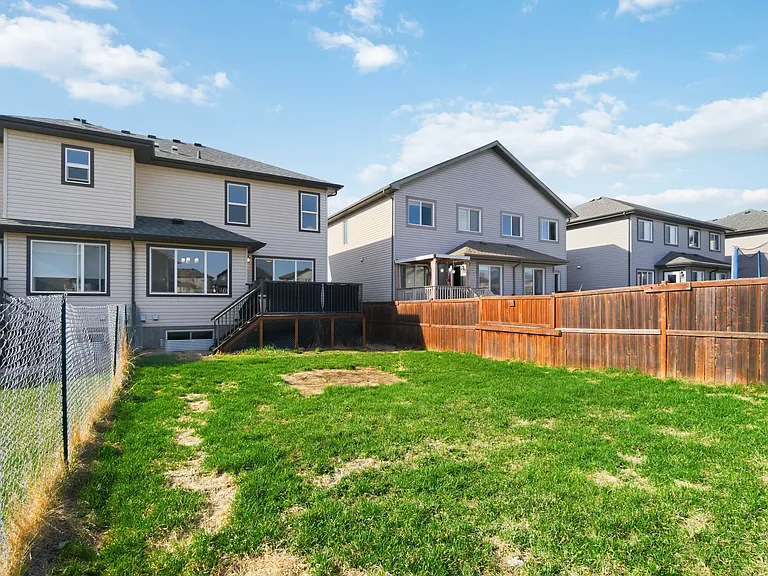 7 McLean Bnd — Photo 6