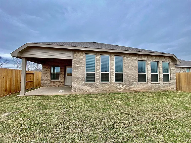 8710 Morning Glow Dr — Photo 13