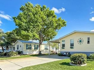 227 Oak St SW, Labelle, FL 33935