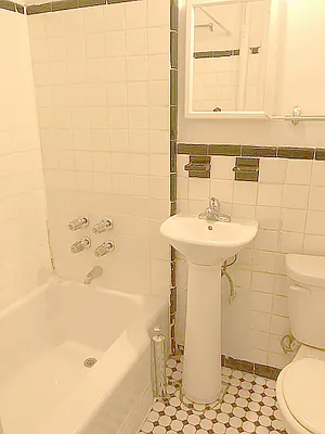 Rented by AJ Clarke | media 24