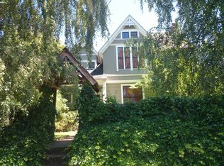 516 33rd Ave, Seattle, WA 98122