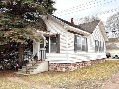 211 Fulton St, Kingsford, MI, 49802
