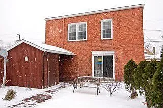 3841 N Cumberland Ave photo 1