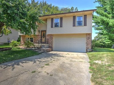 2849 N Primrose Ln, Decatur, IL, 62526