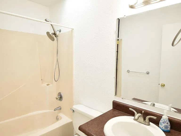 6321 Lance St — Photo 10